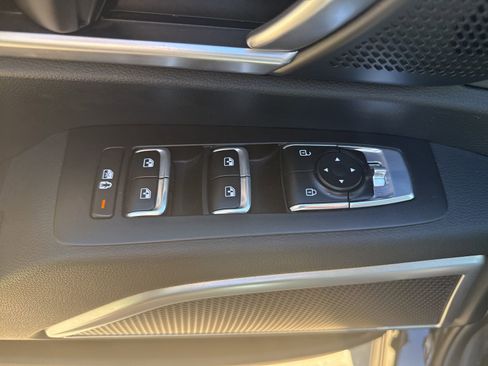 Used 2025 Kia Telluride S AWD/4WD image 13