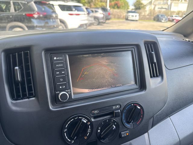Used 2020 Nissan NV200 S FWD image 21