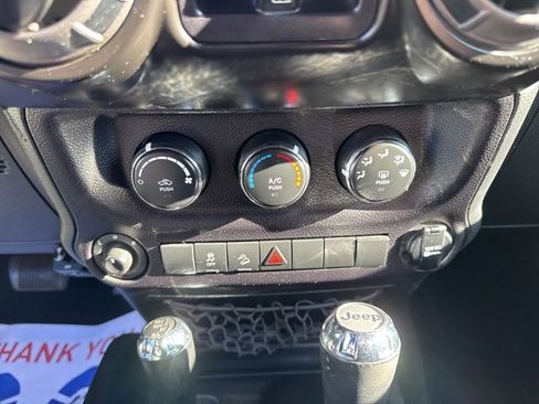 Used 2015 Jeep Wrangler Unlimited Sport w/ Quick Order Package 24S image 20