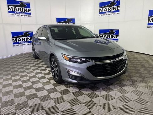 Used 2024 Chevrolet Malibu RS FWD image 1