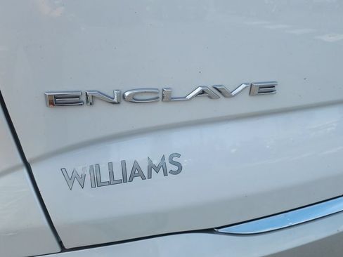 Certified 2023 Buick Enclave Essence w/ Experience Buick Package FWD image 32