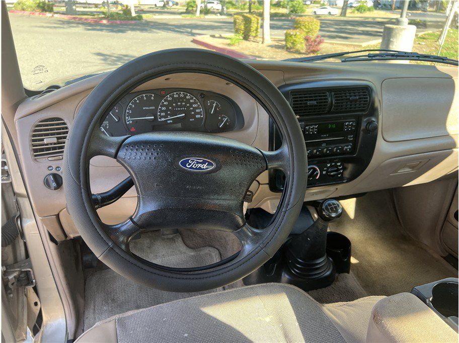 Used 2002 Ford Ranger 2WD SuperCab image 12