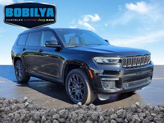 Used 2023 Jeep Grand Cherokee L Summit AWD/4WD video 2