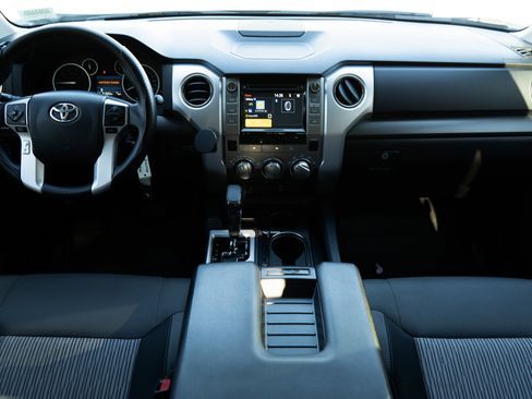 Used 2016 Toyota Tundra SR5 image 20