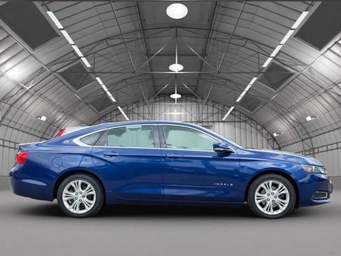 Used 2014 Chevrolet Impala LT w/ Premium Seating Package FWD image 8