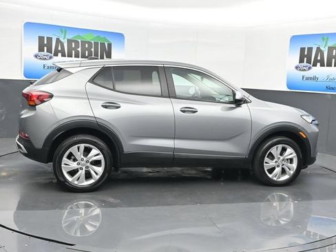 Used 2025 Buick Encore GX Preferred AWD/4WD image 6