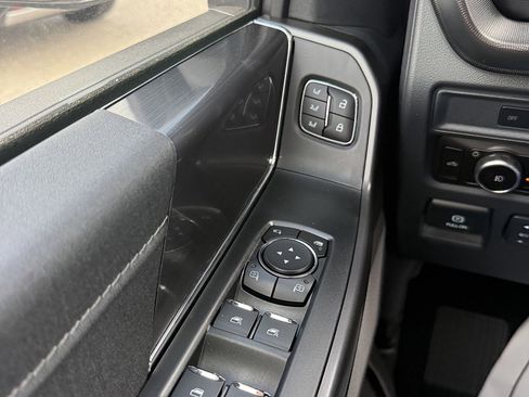 New 2025 Ford F150 Lariat w/ Equipment Group 501A Mid image 12