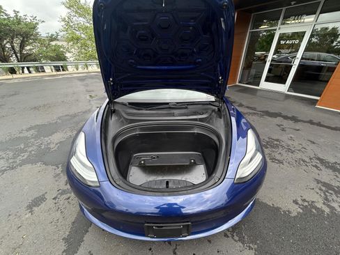 Used 2018 Tesla Model 3 Long Range AWD/4WD image 23