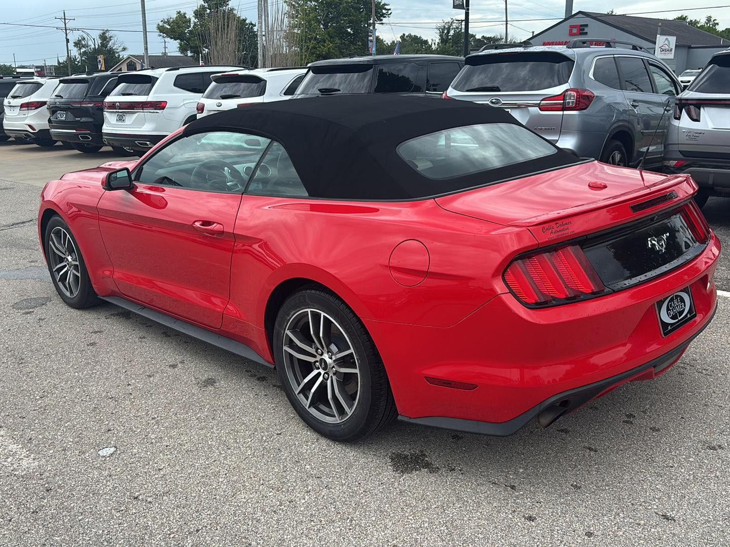 Used 2016 Ford Mustang Premium RWD image 4