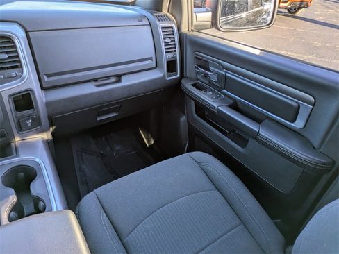 Used 2023 RAM 1500 Classic Warlock image 17