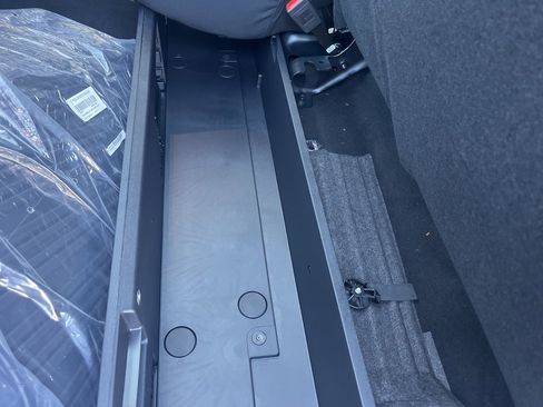 New 2026 Ford F250 Platinum image 14