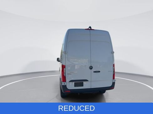 Used 2025 Mercedes-Benz Sprinter 2500 image 7