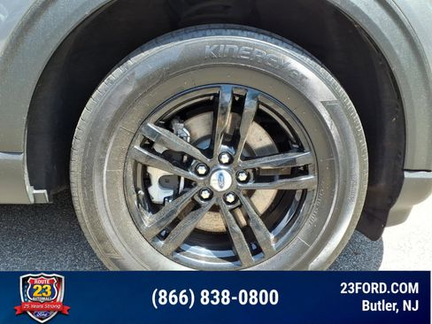 Certified 2022 Ford Explorer XLT AWD/4WD image 10