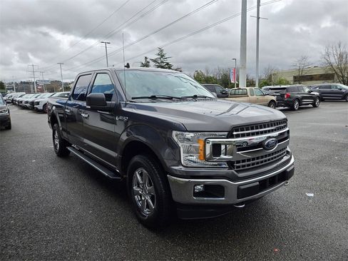 Used 2019 Ford F150 XLT w/ Equipment Group 302A Luxury image 3