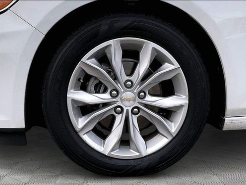 Used 2024 Chevrolet Malibu LT image 21