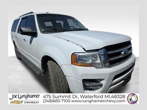 Used 2017 Ford Expedition EL XLT w/ Equipment Group 202A AWD/4WD image 1