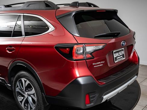 Used 2022 Subaru Outback Limited XT AWD/4WD image 19
