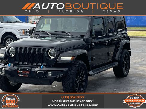 Used 2021 Jeep Wrangler Unlimited Sahara AWD/4WD image 1