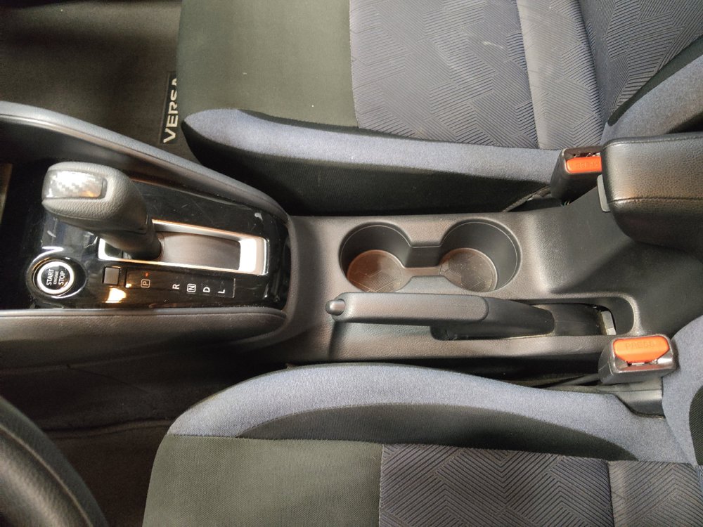 Used 2025 Nissan Versa SV FWD image 26