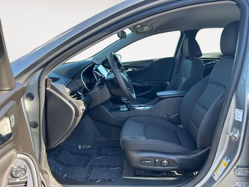 Used 2024 Chevrolet Malibu LT FWD image 16