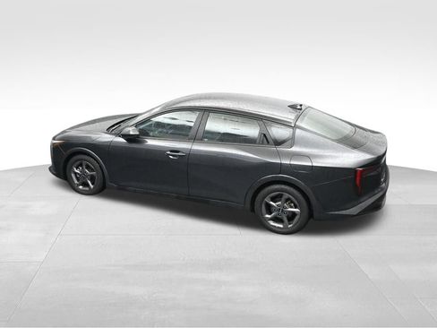 Used 2025 Kia K4 FWD image 19