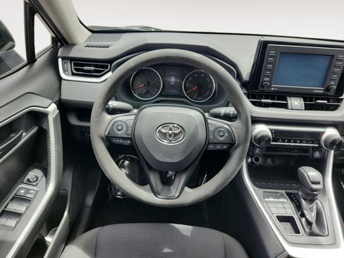 Used 2020 Toyota RAV4 LE w/ All Weather Liner Package AWD/4WD image 12