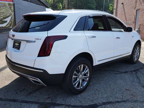 Used 2022 Cadillac XT5 Premium Luxury FWD image 4