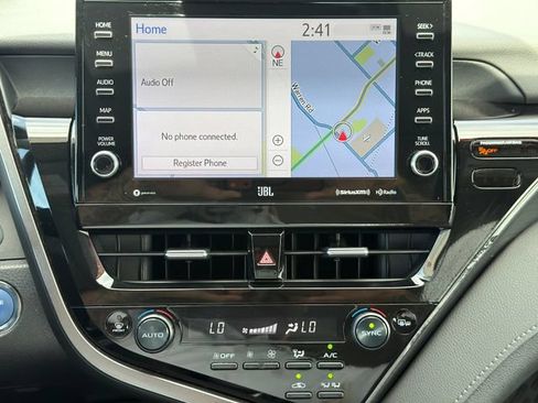 Used 2024 Toyota Camry XLE w/ Navigation Package FWD image 14