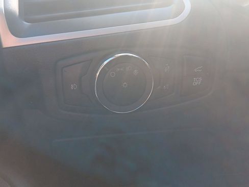 Used 2024 Ford Edge SEL w/ Convenience Package image 18