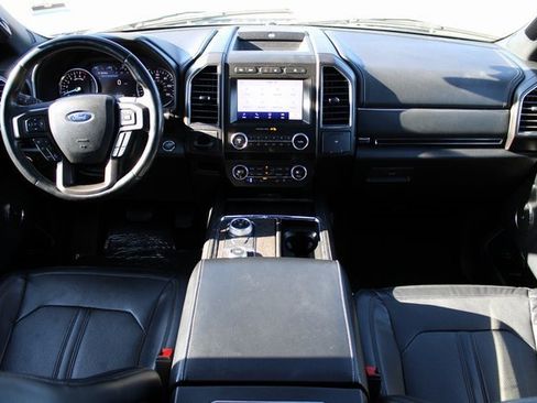 Used 2021 Ford Expedition Max Limited image 13