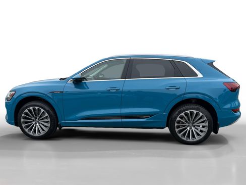 Used 2019 Audi e-tron Prestige image 2