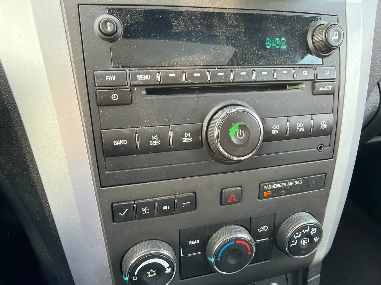 Used 2011 Chevrolet Traverse LT w/ Personal Connectivity Package AWD/4WD image 3