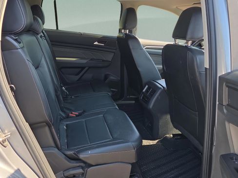 Used 2022 Volkswagen Atlas SE image 21