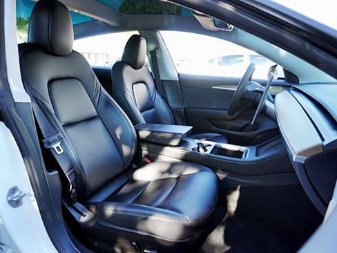 Used 2023 Tesla Model 3 Standard Range RWD image 16