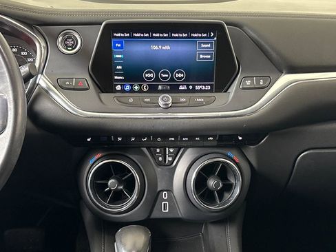 Used 2020 Chevrolet Blazer LT image 26