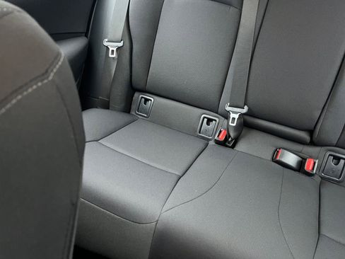 Used 2025 Toyota Corolla LE image 39