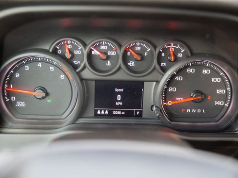 Certified 2024 Chevrolet Silverado 2500 Custom image 14