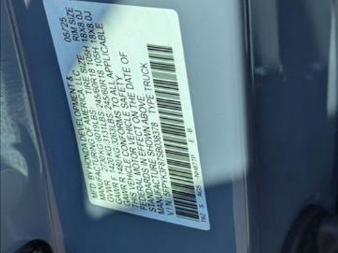 New 2025 Honda Ridgeline Black Edition image 16