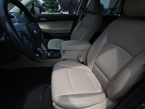 Used 2017 Subaru Outback 2.5i Limited AWD/4WD image 7