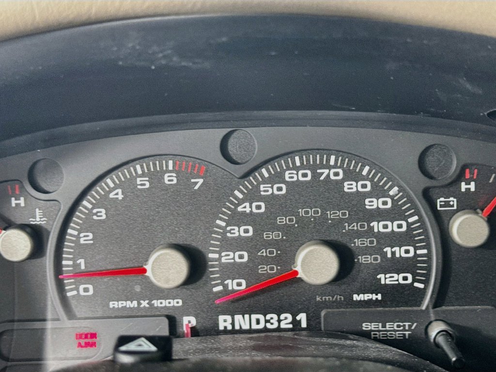 Used 2004 Ford Explorer XLS RWD image 15