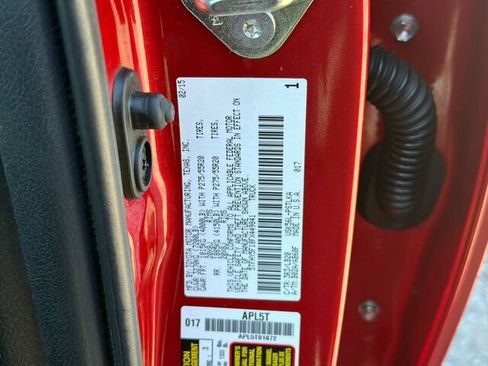 Used 2015 Toyota Tundra Limited w/ Limited Premium Package AWD/4WD image 34