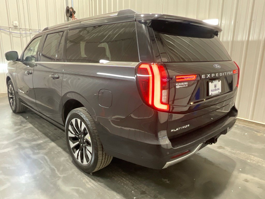 Used 2025 Ford Expedition Max Platinum w/ Driver's Package AWD/4WD image 25