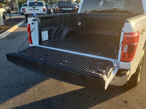 Used 2023 Ford F150 XLT image 7