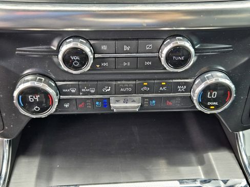 Used 2021 Ford F150 Lariat w/ Equipment Group 502A High AWD/4WD image 18