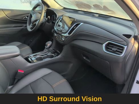 Used 2024 Chevrolet Equinox Premier image 31