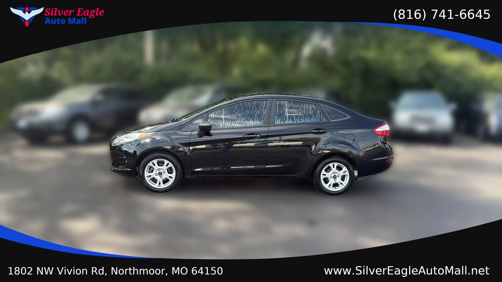 Used 2016 Ford Fiesta SE FWD image 2
