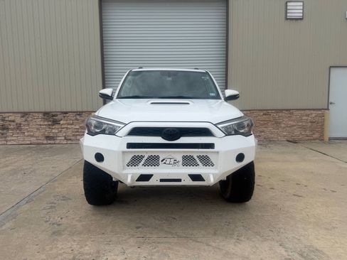 Used 2019 Toyota 4Runner TRD Off-Road Premium AWD/4WD image 1