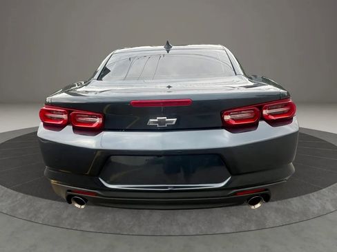 Used 2020 Chevrolet Camaro LT RWD image 6