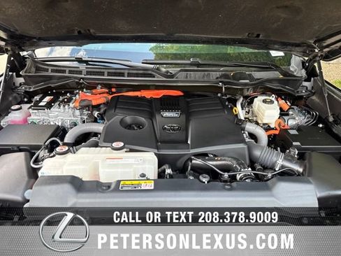 Used 2024 Toyota Sequoia Limited AWD/4WD image 10
