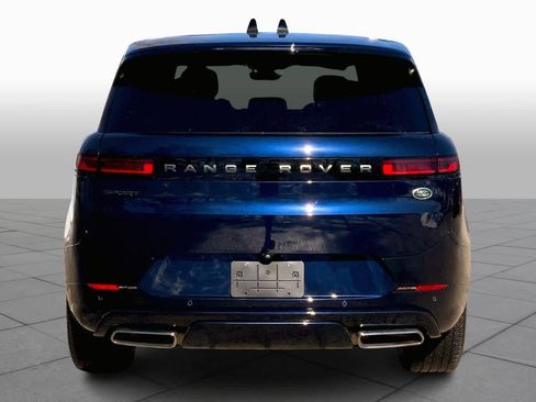 Used 2023 Land Rover Range Rover Sport SE Dynamic image 5